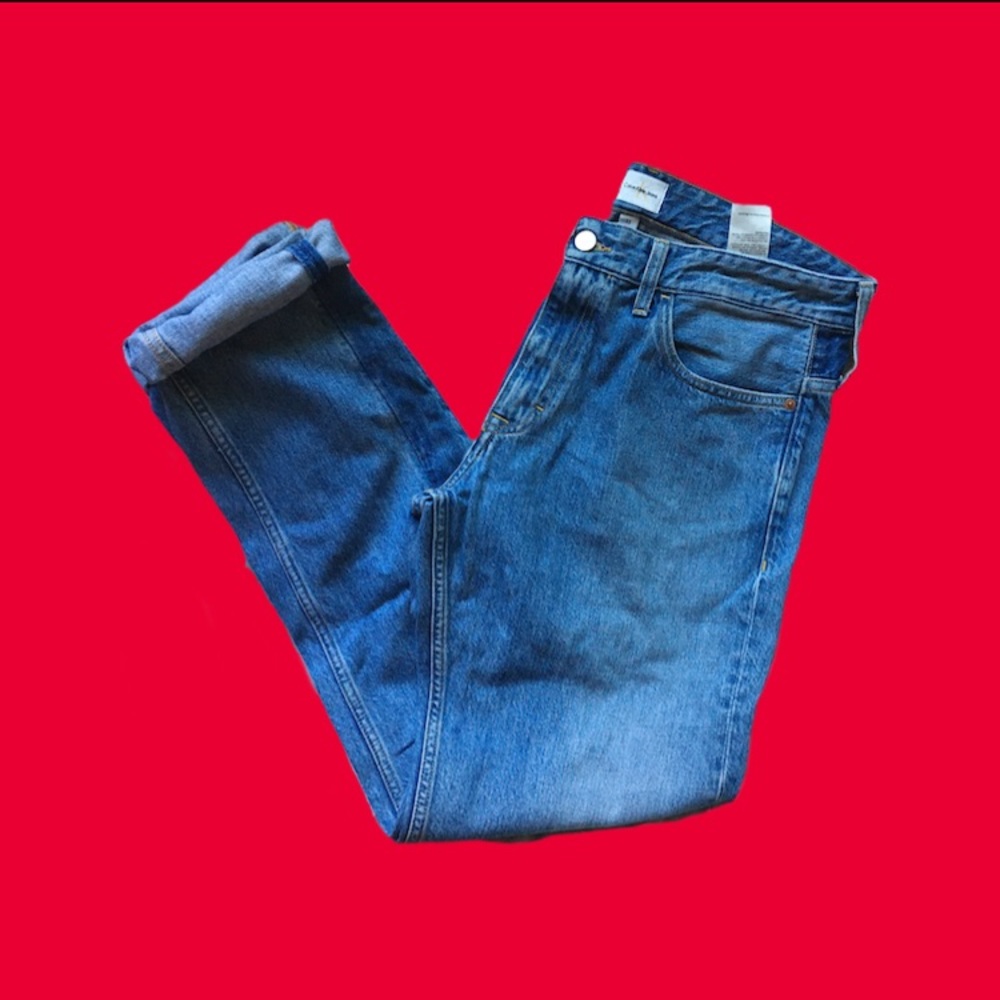 BLUE AND NAVY KALVIN KLEIN JEANS VINTAGE